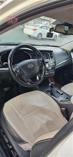 كيا كادينزا